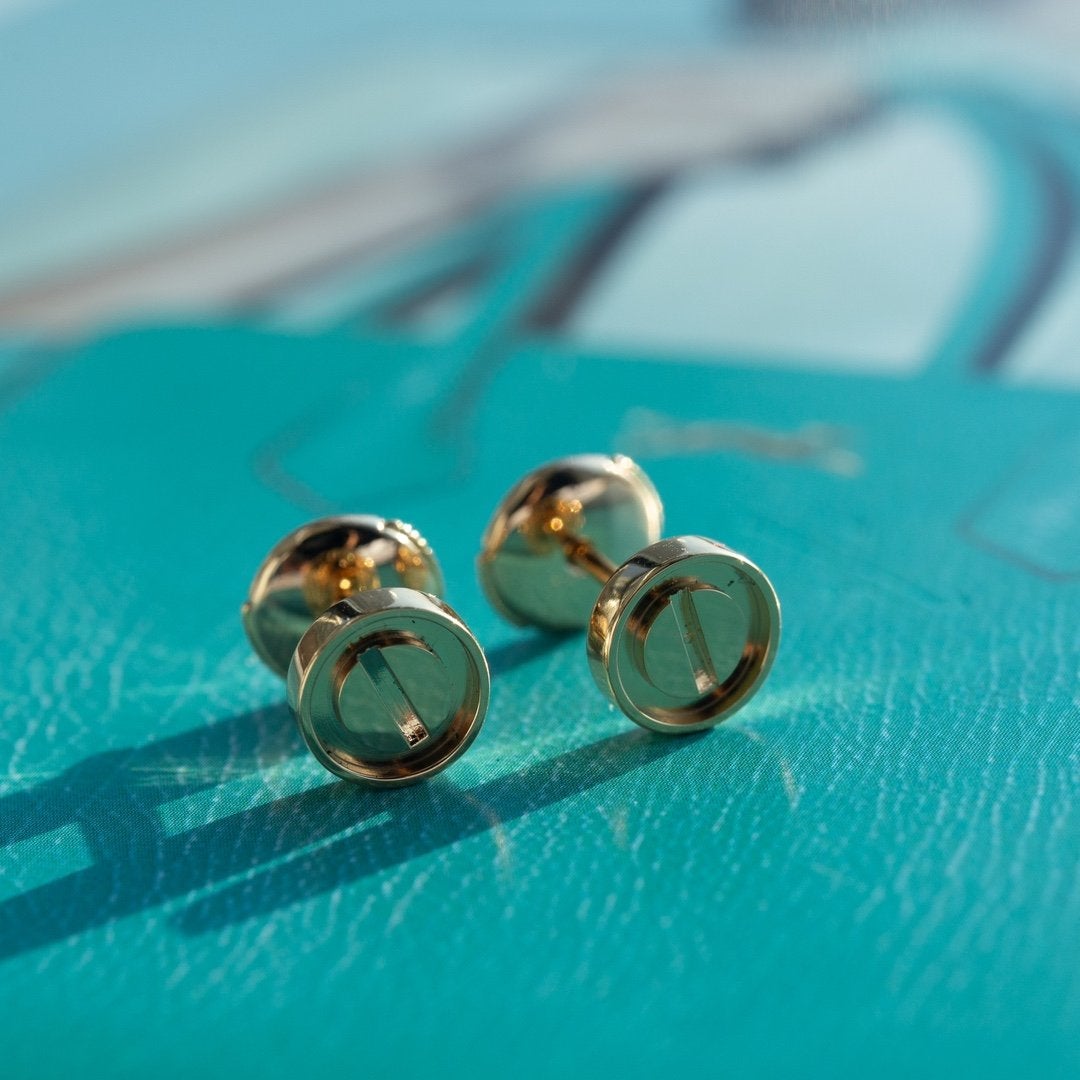 [エターナルジュエリー] LOVEピアス ピンクゴールド 10MM