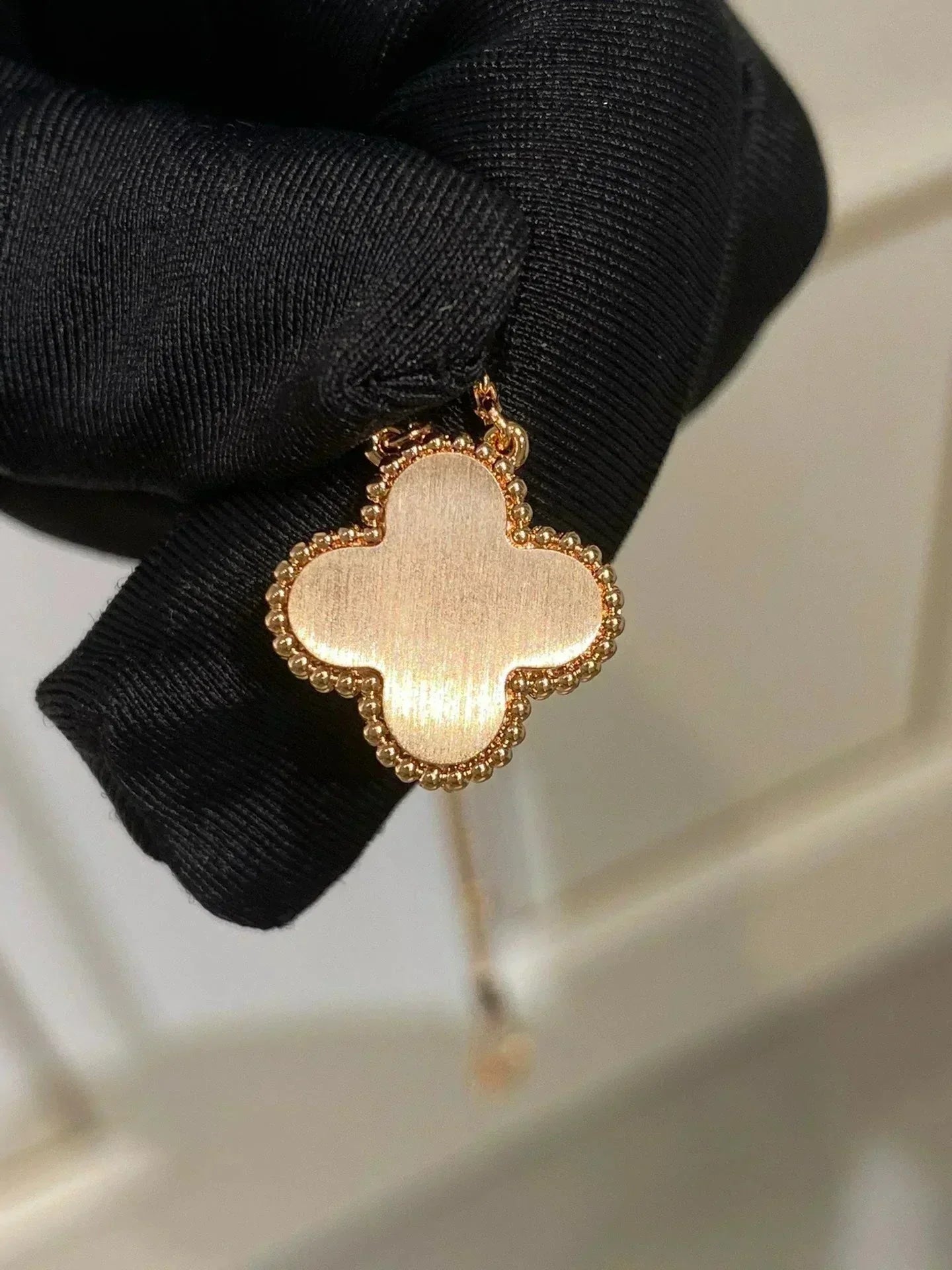 [Eternal Jewelry]CLOVER 15MM DIAMOND RHODONITE NECKLACE