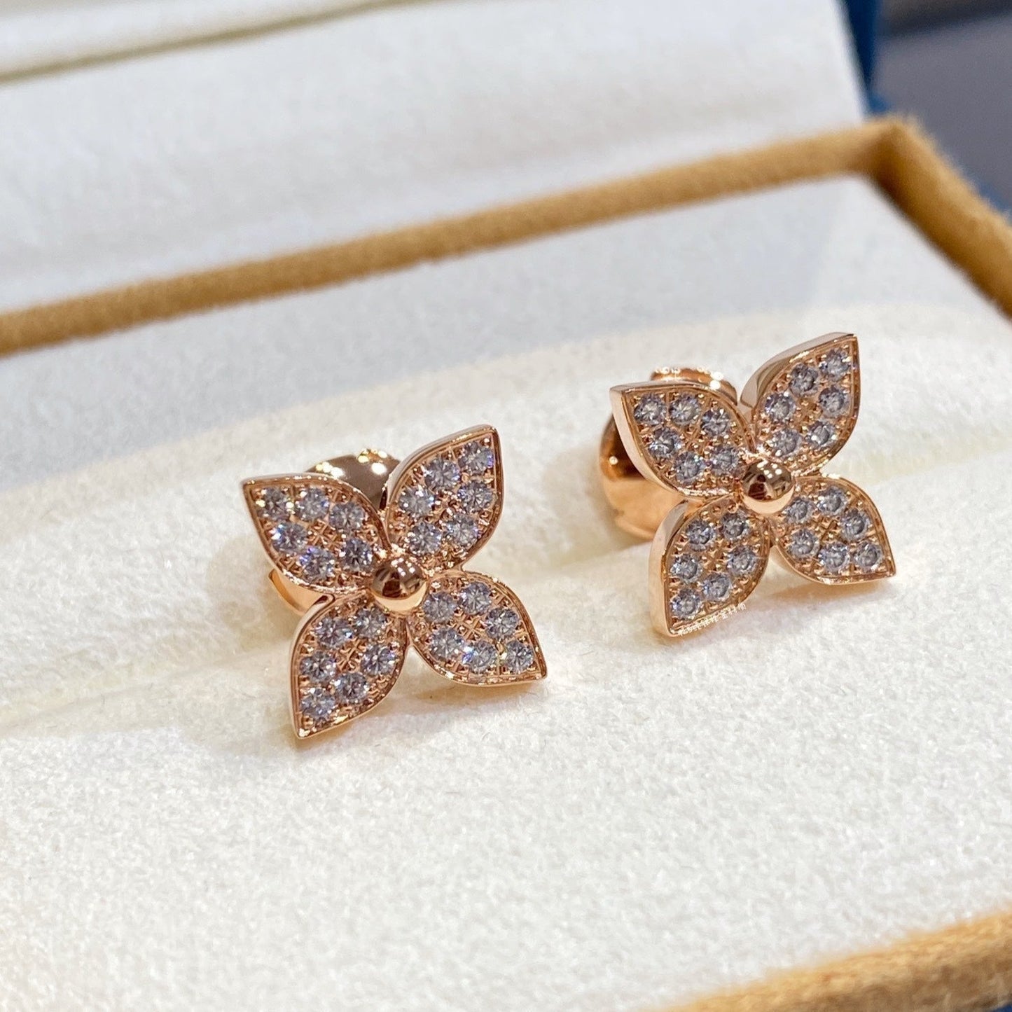 [Eternal Jewelry]STAR DIAMOND EARRINGS