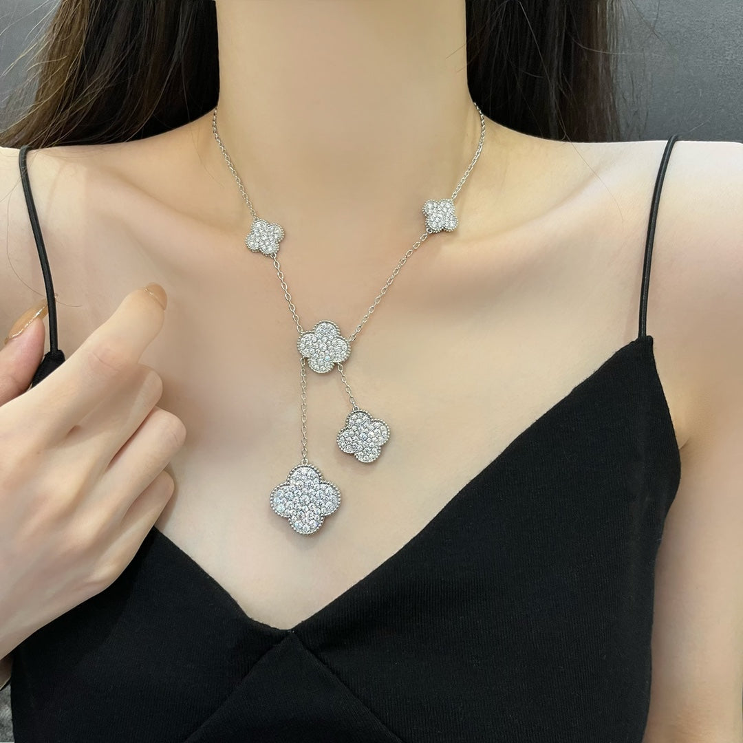 [エターナルジュエリー] クローバー5モチーフ シルバーダイヤモンドネックレス