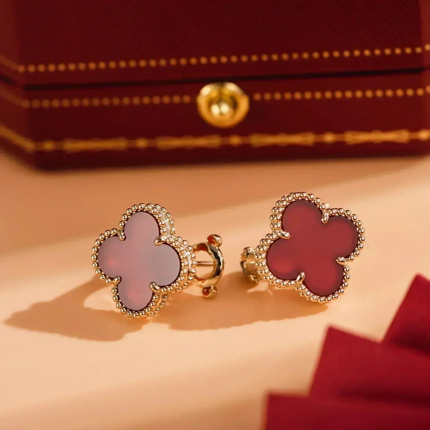 [Eternal Jewelry]CLOVER MEDIUM 1 MOTIFS CARNELIAN  EARRINGS