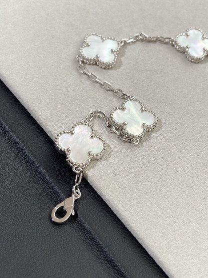 [Eternal Jewelry]CLOVER WHITE PEARL MOP 5 MOTIF BRACELET COLLECTION