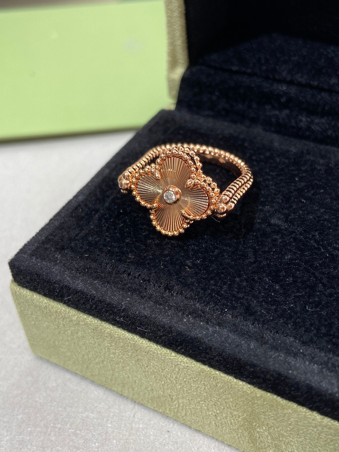 [Eternal Jewelry]CLOVER RIVERSIBLE PINK GOLD RING
