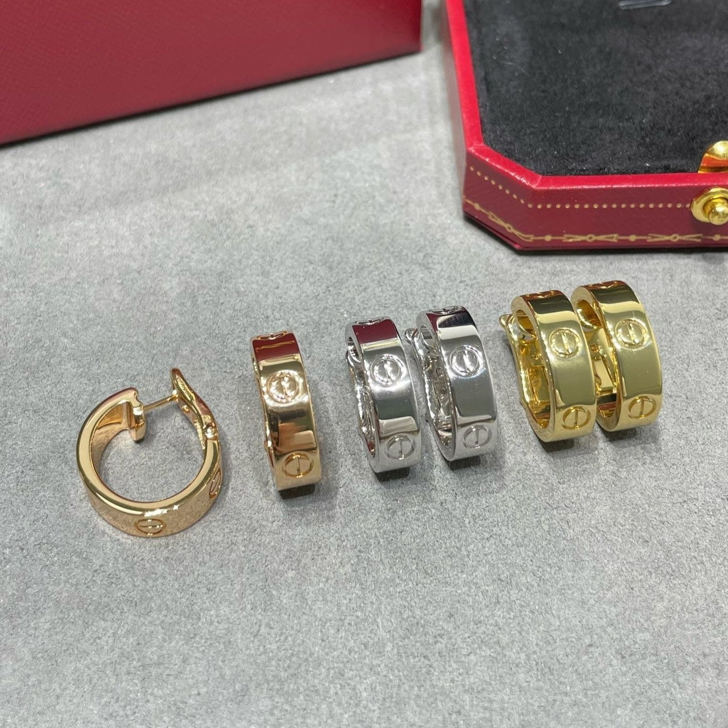 [Eternal Jewelry]LOVE 5.5MM EARRINGS