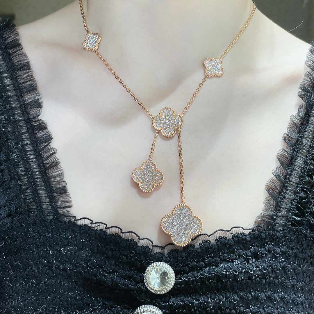 [エターナルジュエリー] クローバー6モチーフ ダイヤモンド パヴェネックレス