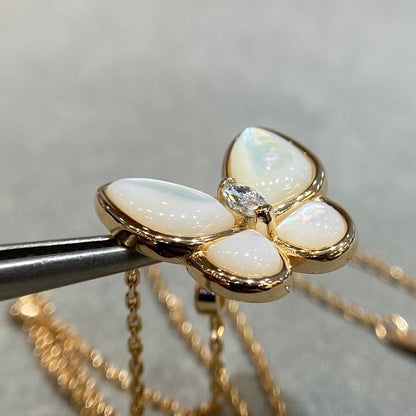 [Eternal Jewelry]BUTTERFLY MOP DIAMOND NECKLACE