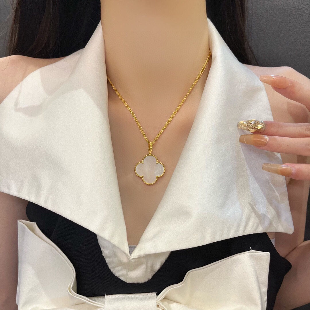 [Eternal Jewelry]CLOVER 25MM MOP LARGE PENDANT NECKLACE