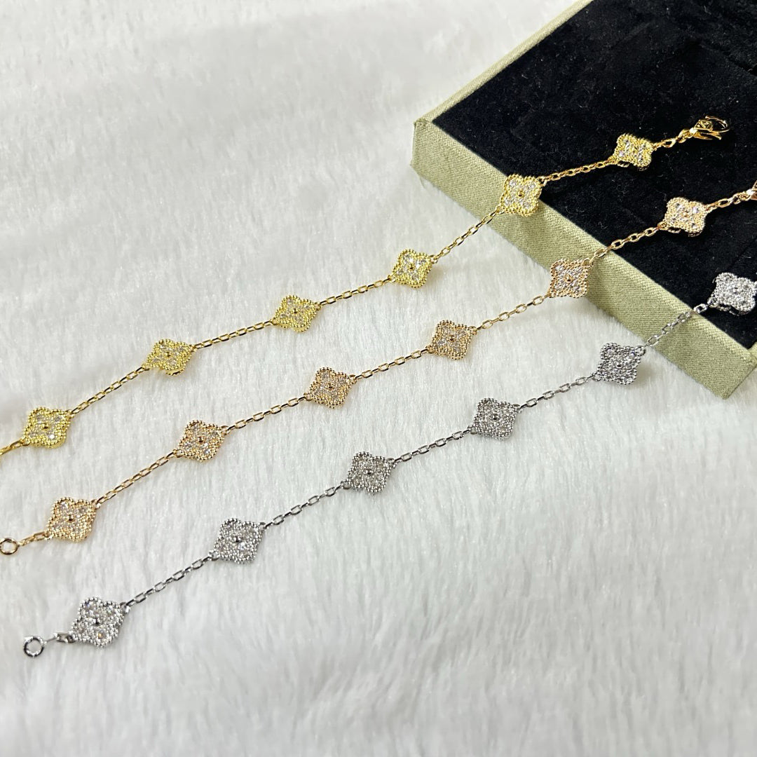 [Eternal Jewelry]CLOVER 6 MOTIF DIAMOND BRACELET
