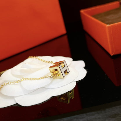 [Eternal Jewelry]H WHITE SQUARE GOLD NECKLACE