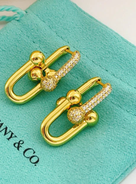 [Eternal Jewelry]TF HORSESHOE BUCKLE DIAMOND EARRINGS
