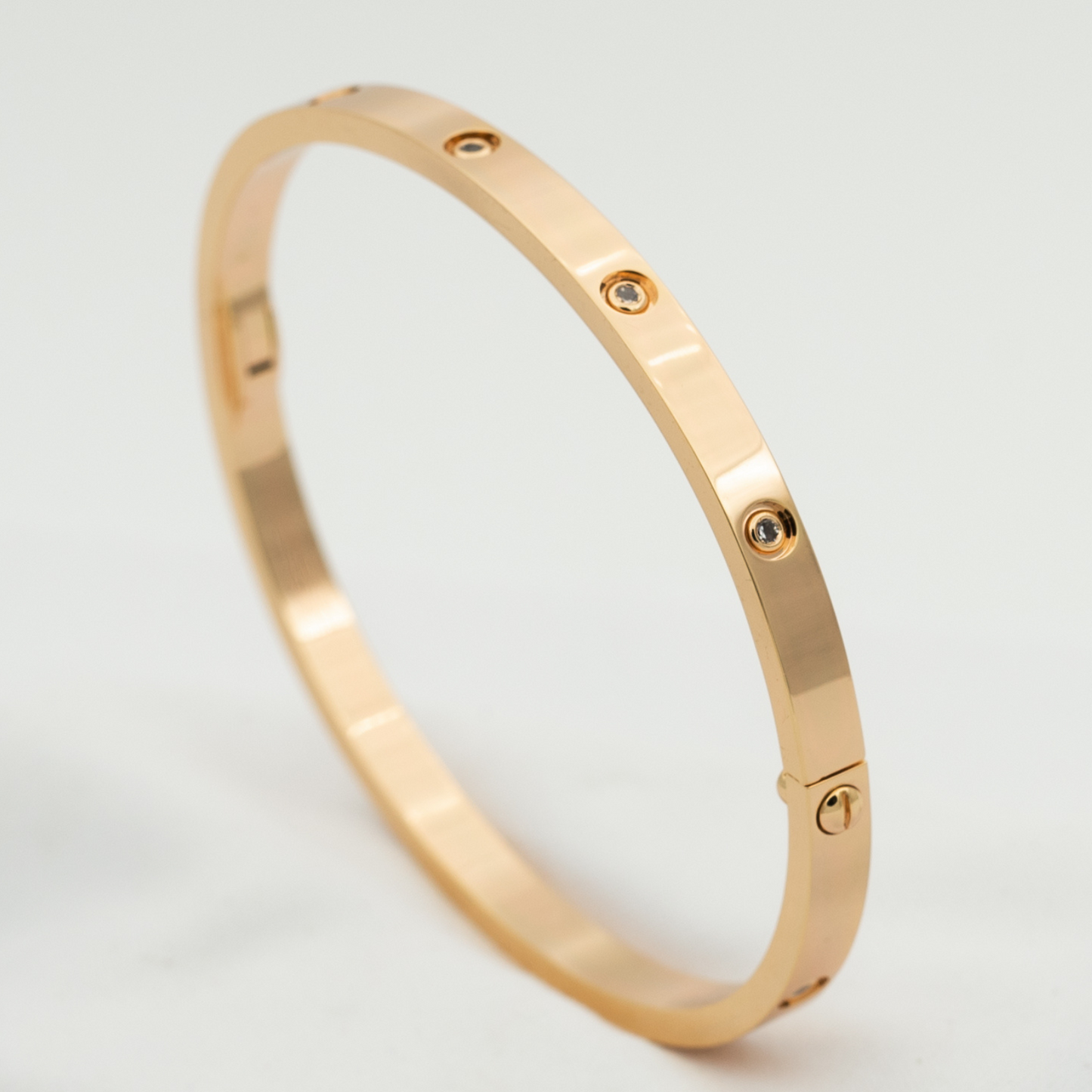 [エターナルジュエリー] LOVE ブレスレット 3.65MM 10Pダイヤ