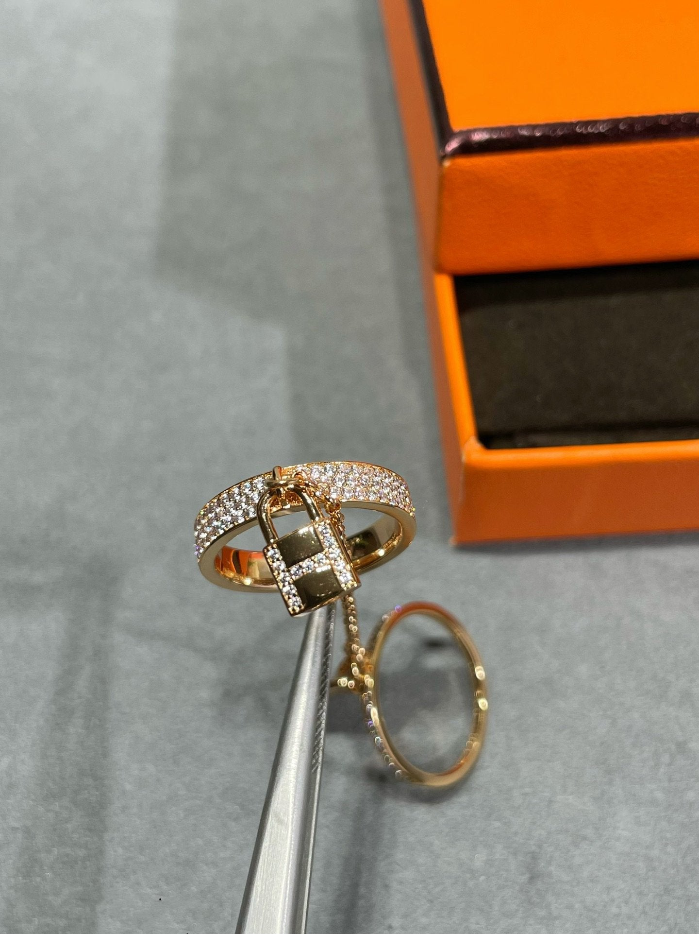 [Eternal Jewelry]HM KELLY CLOCHETTE DOUBLE RING ダイヤモンド入り