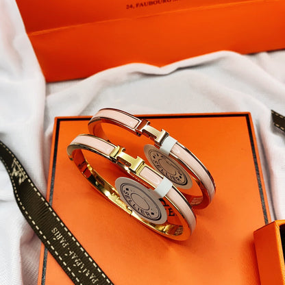 [エターナルジュエリー] クラシック HM クリック ピンク 8MM エナメルブレスレット