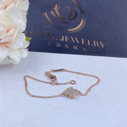 [Eternal Jewelry]CLOVER WHITE MOP SINGLE FLOWER BRACELET