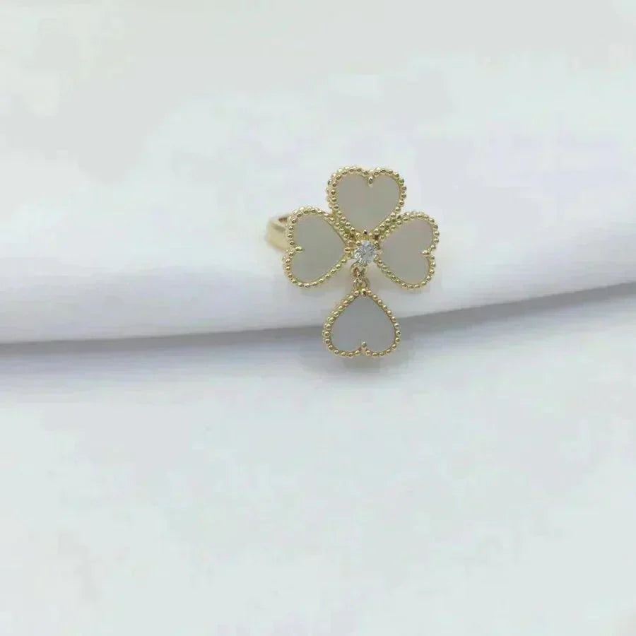 [Eternal Jewelry]SWEET CLOVER WHITE MOP RING
